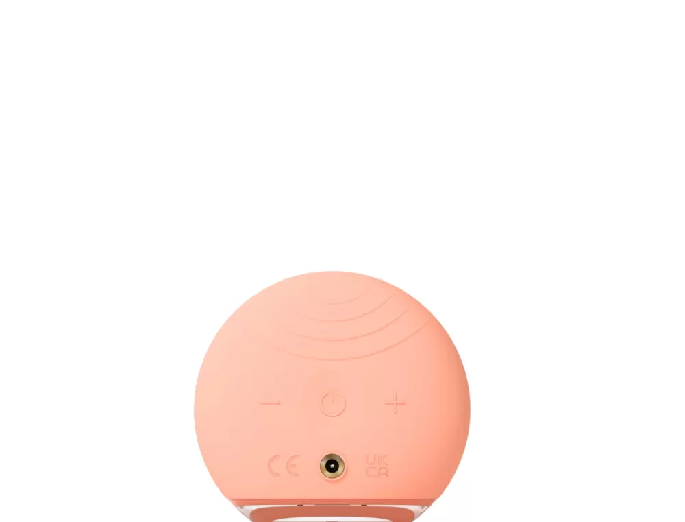 New Foreo Luna 4 Go Peach Perfect