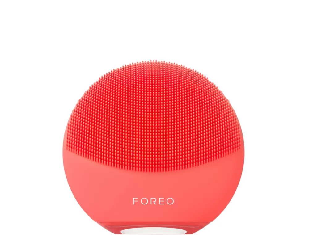 New Foreo Luna 4 Mini Coral