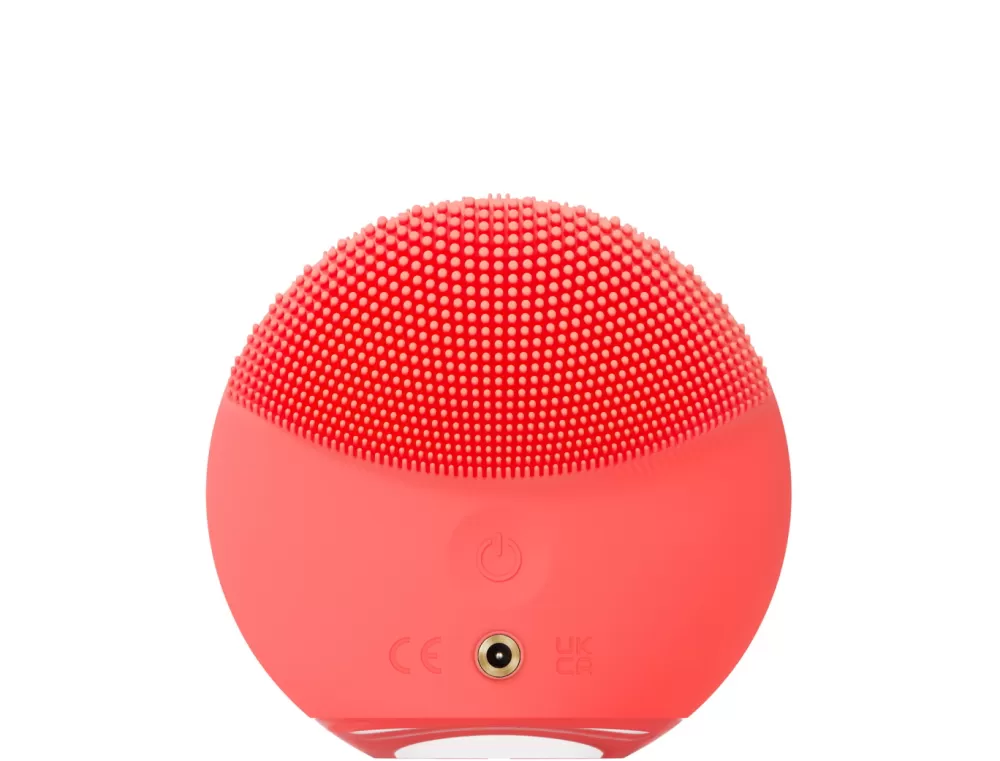 New Foreo Luna 4 Mini Coral